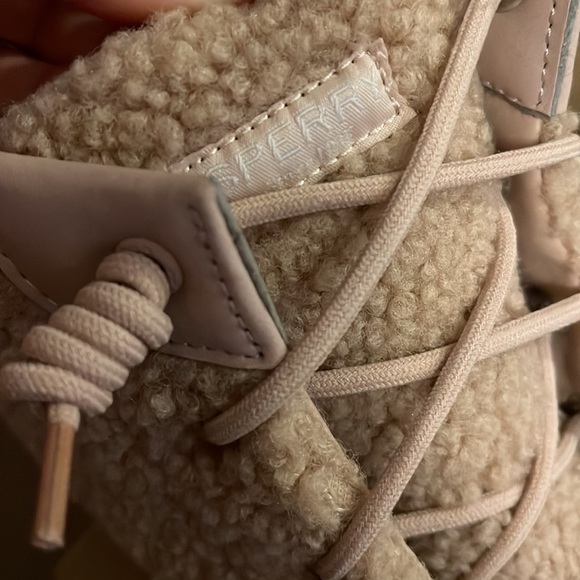 NWT Sperry Rose Sherpa Duck Boots - Picture 4 of 6